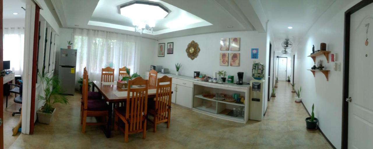 Amor'S Place Puerto Princesa Exterior photo