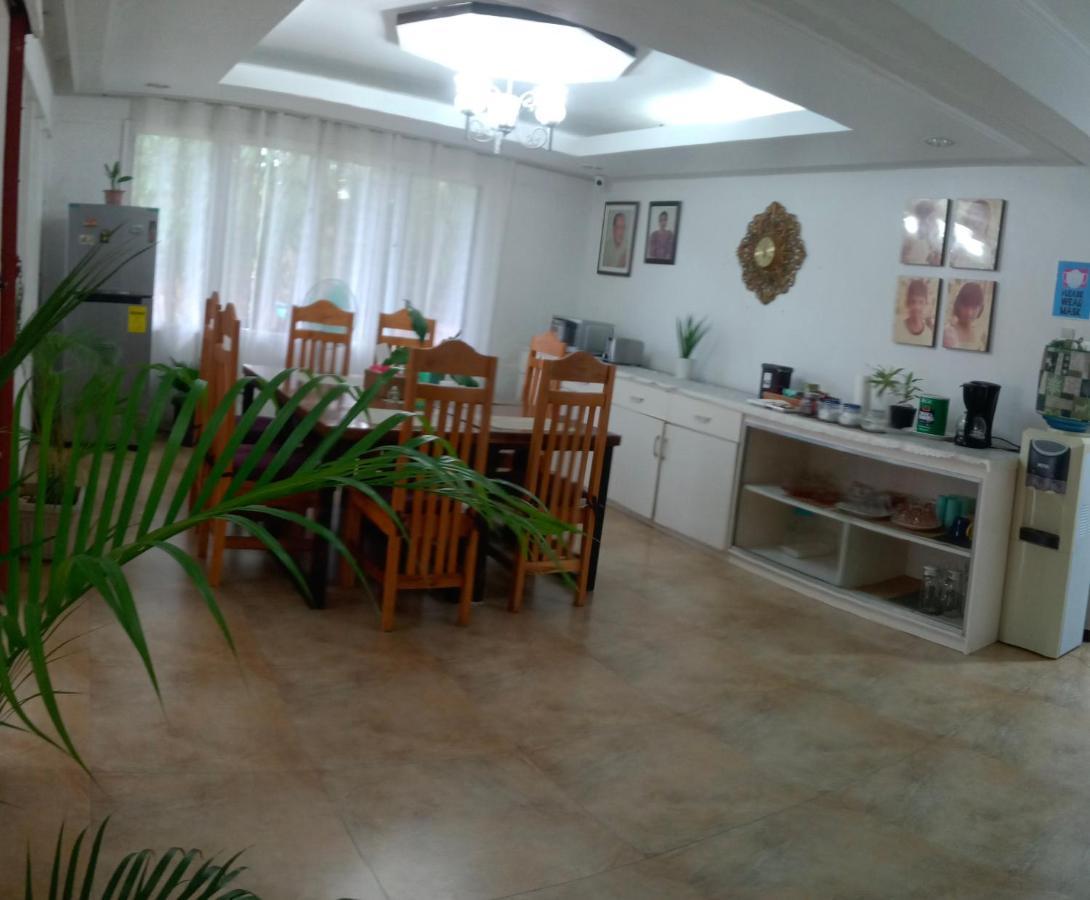 Amor'S Place Puerto Princesa Exterior photo